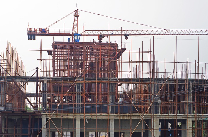 2025年张家口建筑企业怎样办理资质延期