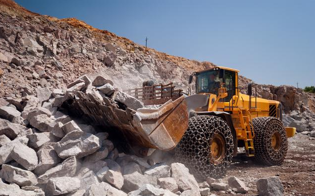 2025年建筑资质延期申请办理要求