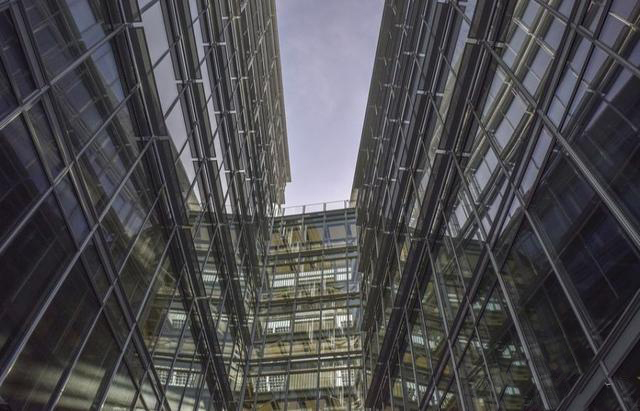 2025年建筑资质办理所需材料大揭秘